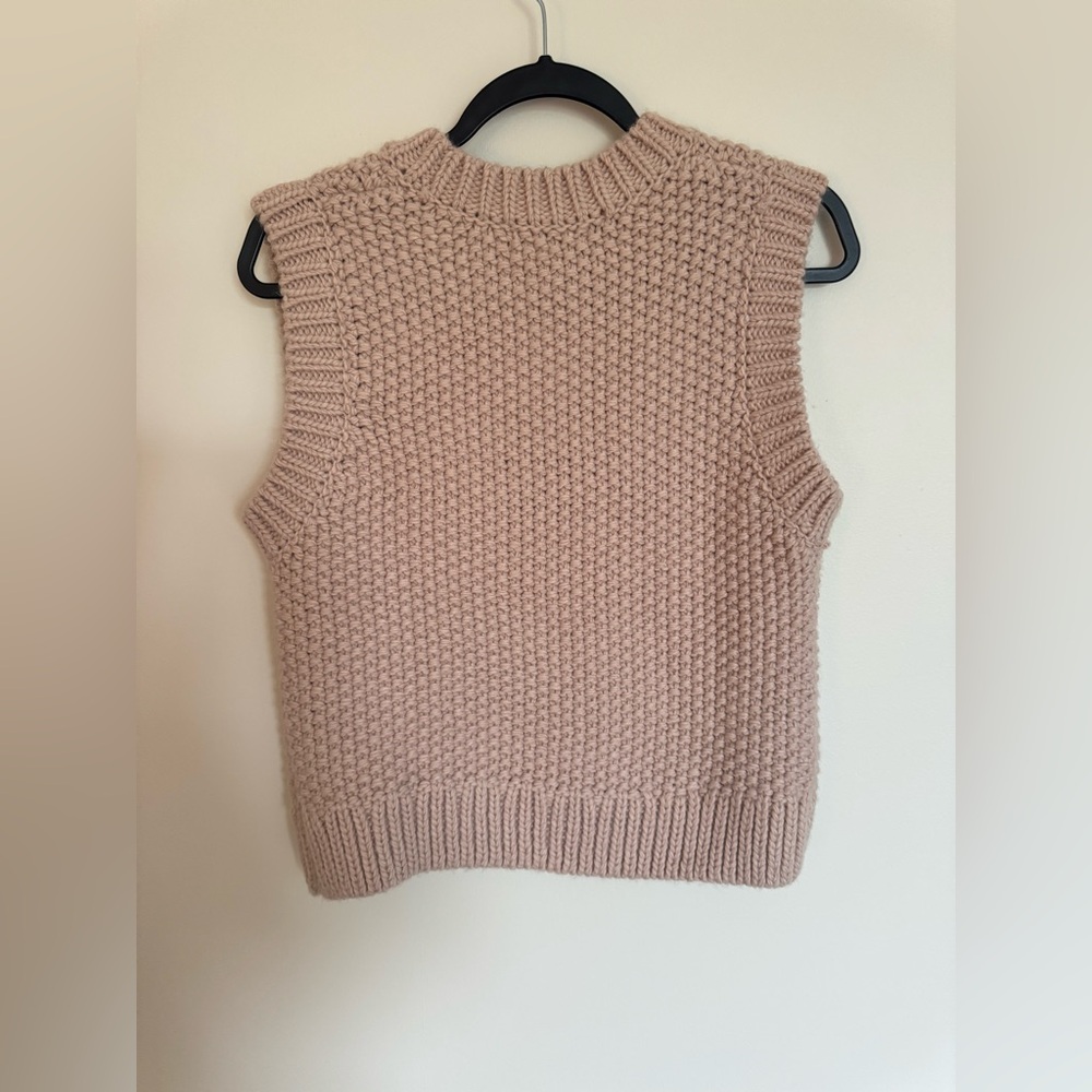 H&M Women's Sweater Vest - Beige